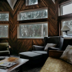 HOW TO MIX BETWEEN MODERN AND TRADITIONAL 