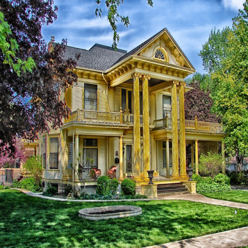 SECRETS OF ENGLISH COUNTRY HOUSE STYLE
