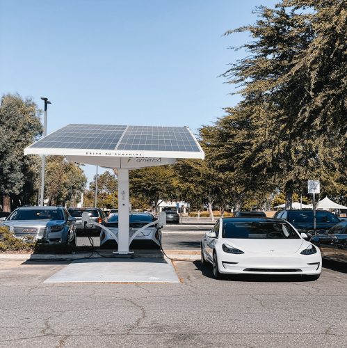Tesla begins taking orders for its Solar Roof