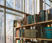 Want a Home Library? Here Are 4 Tips to Help Make Your Dream Come True