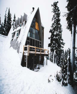 WINTER INTERIOR DESIGN IDEAS TO KEEP YOU WARM IN STYLE.
