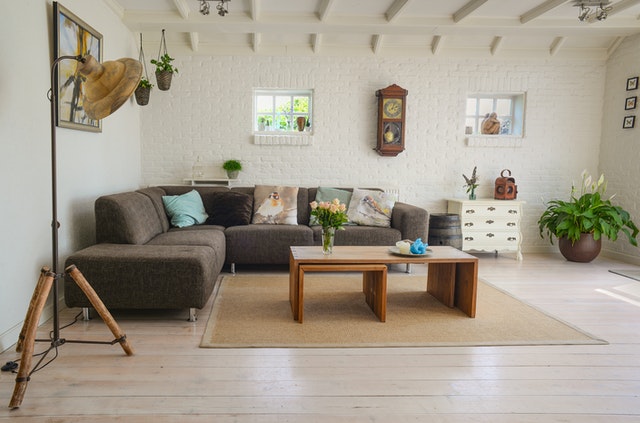 Trending Living Room Decorating Ideas for a Warm Home in 2022