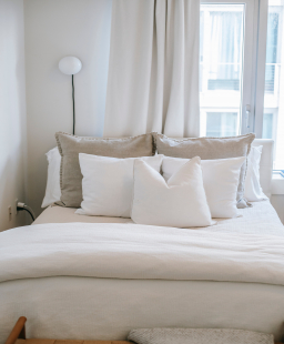 How to Make Your Bed Look Nice!