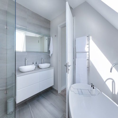         In the UAE, here are 6 tips for a fantastic bathroom renovation