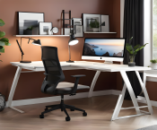 25 Features of a standing home office desk