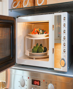 Is Microwave Oven Healthy ? (advantages + selection-tips)